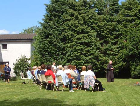 Pentecostal  Retreat 005