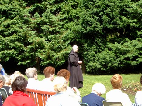 Pentecostal  Retreat 007